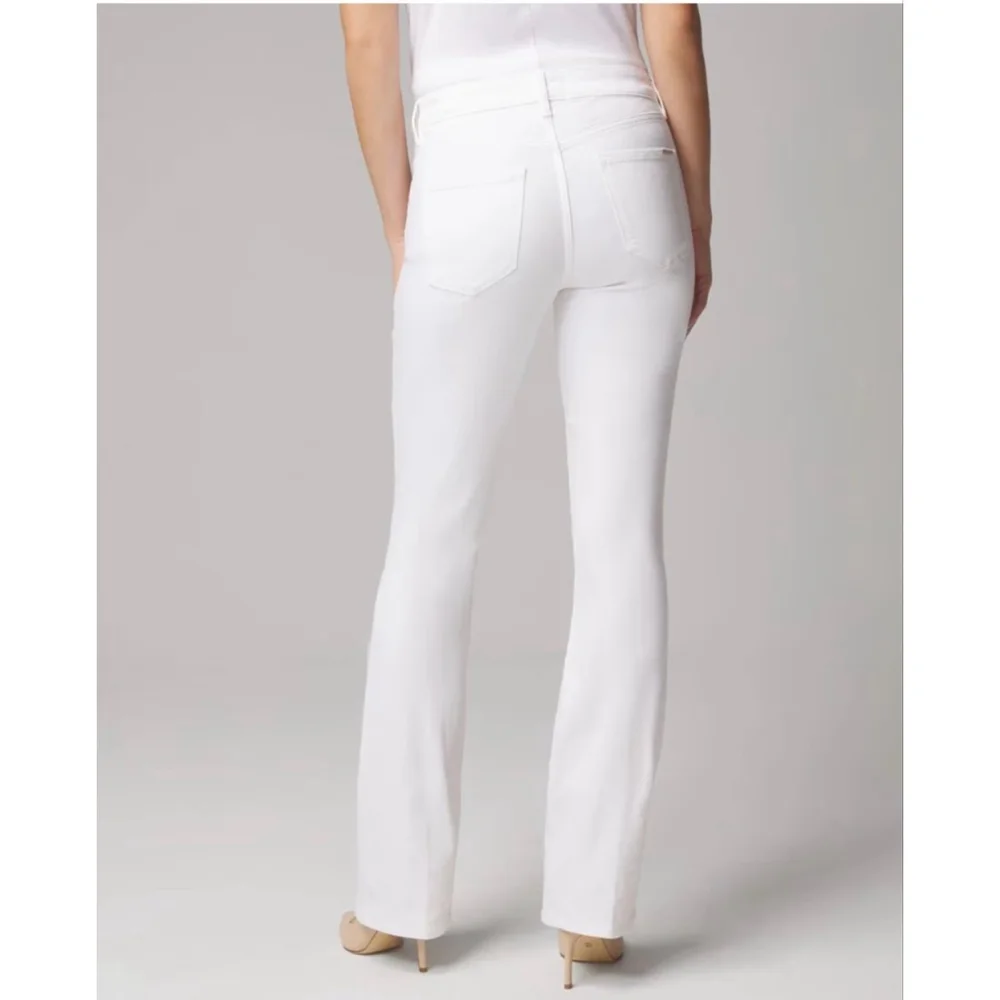 NWT White House Black Market White High-Rise Skinny Flare Jeans Size 8 - Picture 3 of 12
